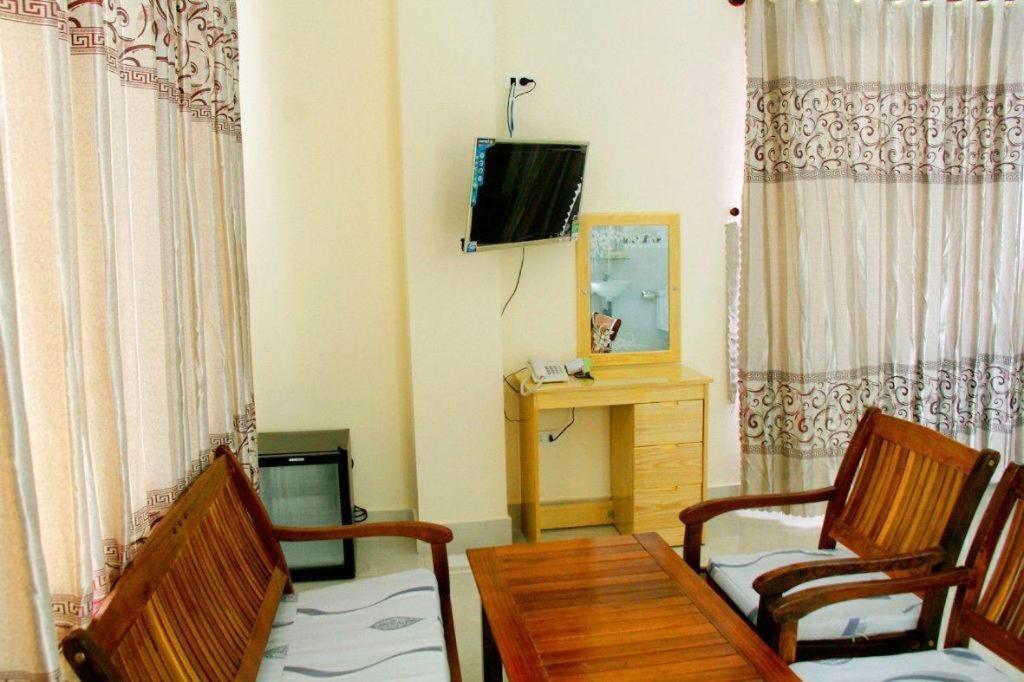 Yen Vy 04 Luxury Hotel Quy Nhơn Extérieur photo