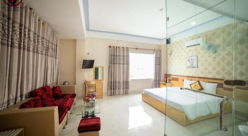 Yen Vy 04 Luxury Hotel Quy Nhơn Extérieur photo